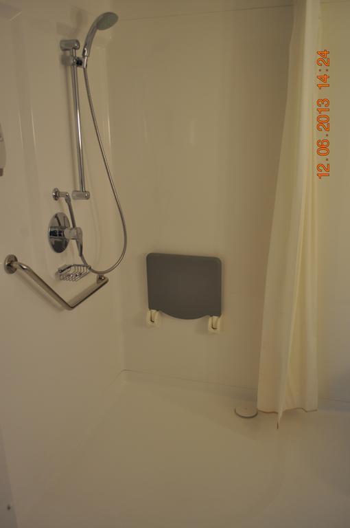 Ibis Istres Trigance Hotel Exterior photo