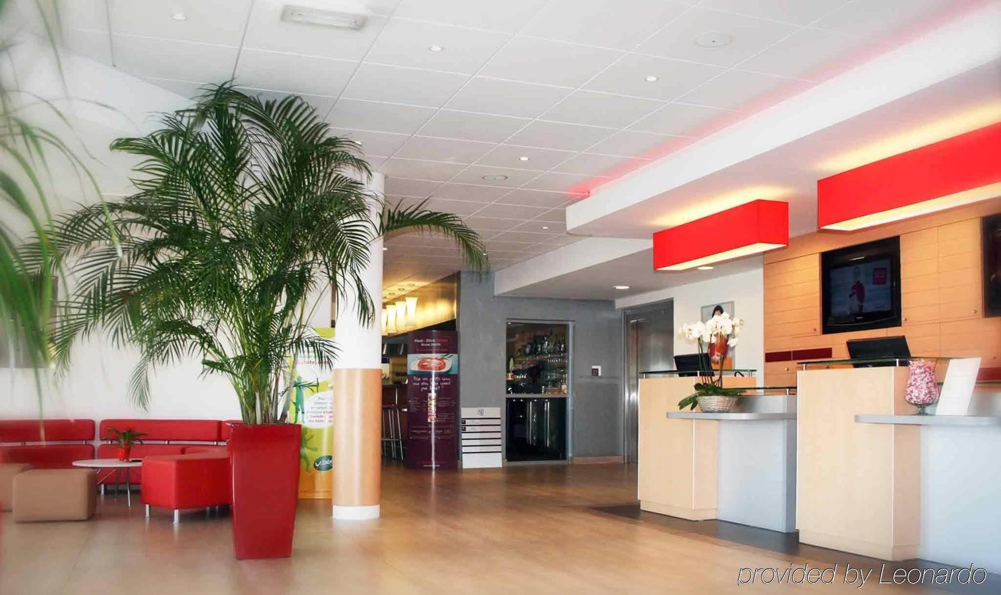 Ibis Istres Trigance Hotel Interior photo
